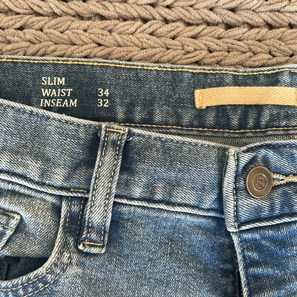 Men's Banana Republic Blue Jeans - Picture 2 of 3